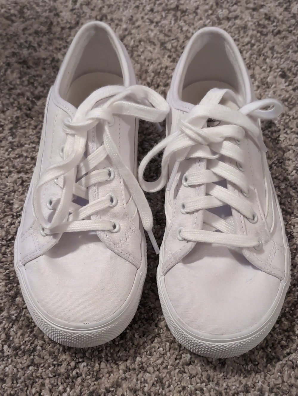 wonder nation White Canvas Kids Lace-Up Sneakers